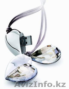  Подарочные флешки, очень красивые, в кожаных коробочках - Изображение #1, Объявление #131620