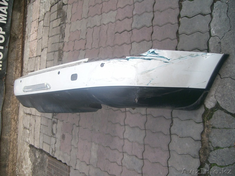 продам бампер б/у - Изображение #1, Объявление #215166