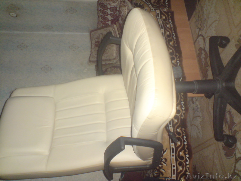 Кресло кожанное, офисное - Изображение #1, Объявление #230986