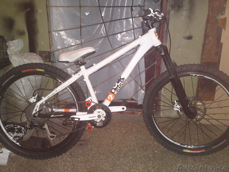 продам CENTURION BOCK 2 белый - Изображение #1, Объявление #201432