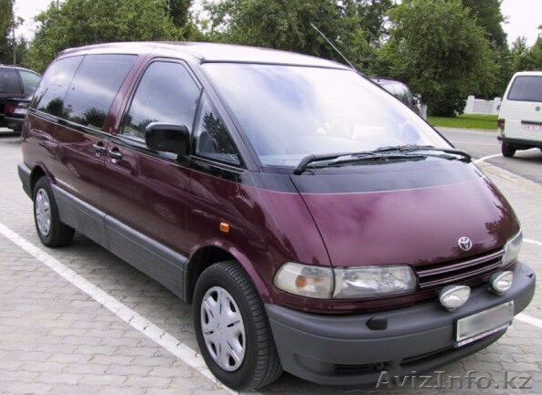 Водитель с личным автомобилем Toyota Previa (минивэн 7 мест)  - Изображение #1, Объявление #432506