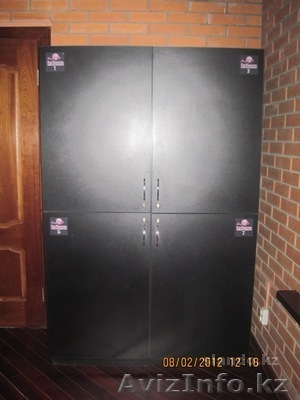 Продам срочно шкафчики для раздевалок - Изображение #1, Объявление #557315