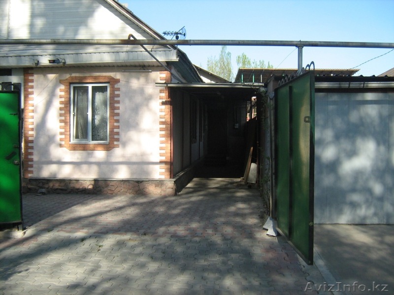 продам дом в алматы, возле базара шолохова - Изображение #1, Объявление #638497