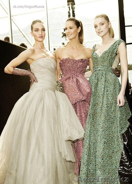 требуются модельеры одежды,швеи,закройщики - Изображение #1, Объявление #649160