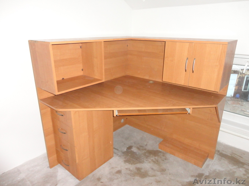 Угловой компьютерный стол - Изображение #1, Объявление #704250