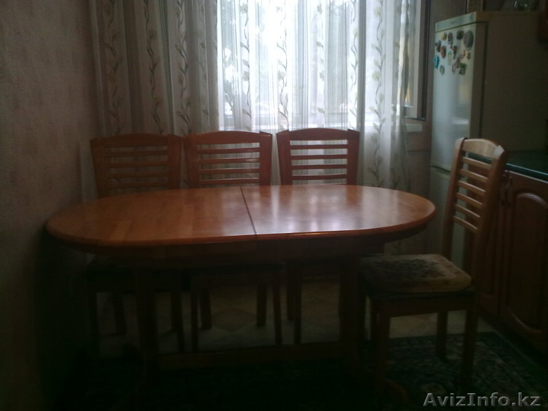 продам стулья и стол - Изображение #1, Объявление #710773