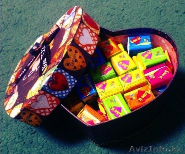 Лучшее для девушки! Подари вкусный подарок, блок жвачки Love is... - Изображение #1, Объявление #962800