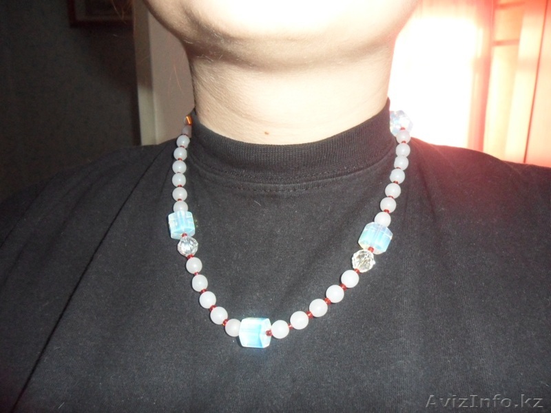 .Продам колье   Сделанное из лунного камня - Изображение #1, Объявление #972124