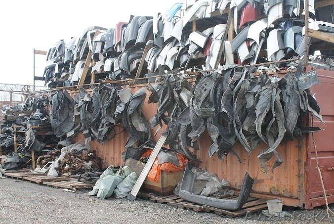 Alfa Romeo автозапчасти в наличии ина заказ по кузову салону ходовой - Изображение #1, Объявление #1074950