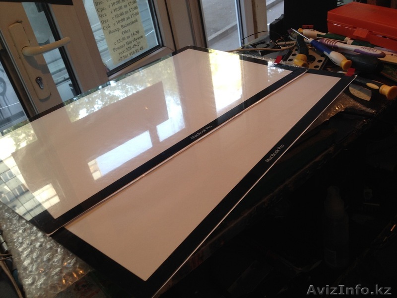  Apple A1286 Glass новое защитное стекло для MacBook Pro 15" - Изображение #1, Объявление #1113437