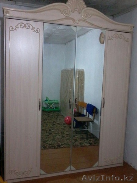 продам шкаф и кровать                 - Изображение #1, Объявление #1185662