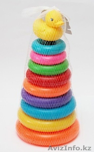Пирамидка большая на верху уточка пластик 34066 - Изображение #1, Объявление #1290491