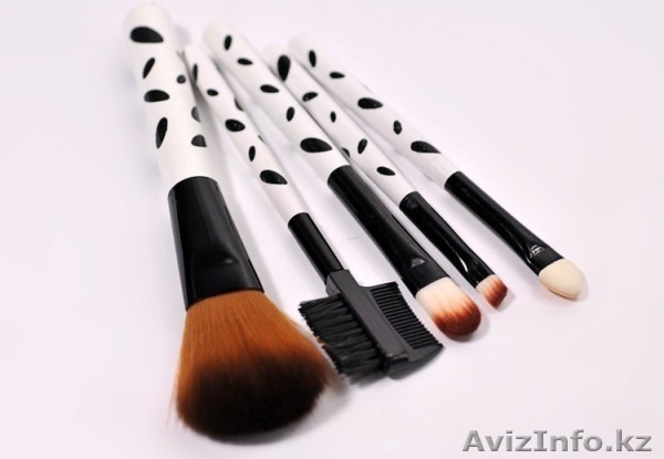 Набор кистей для макияжа 5 штук 14021   - Изображение #1, Объявление #1298471