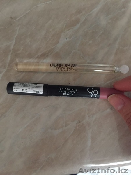 духи Elie Saab + карандаш-помаду - Изображение #1, Объявление #1503864