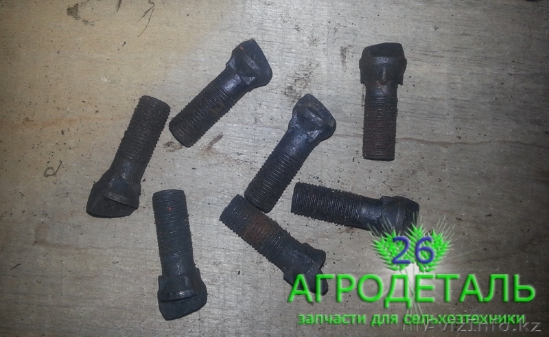 Болт (длинный, с рифом ) крепления бича барабана СК-5 Нива  - Изображение #1, Объявление #1550607