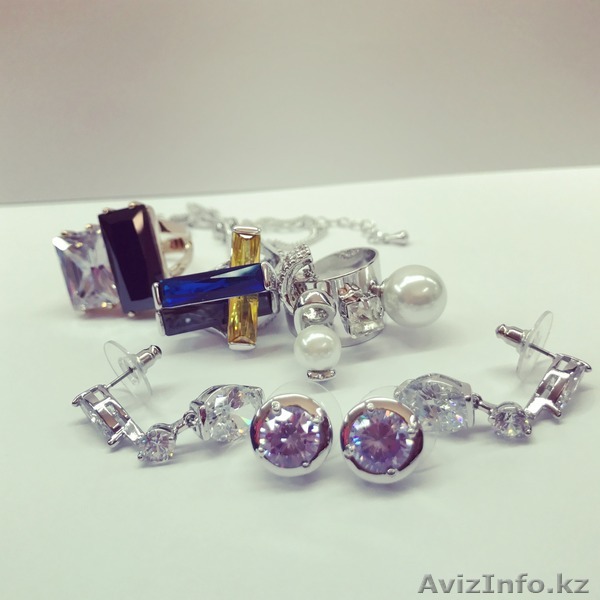 Продажа партии ювелирных изделий (бижутерия) класса люкс - Изображение #1, Объявление #1582712