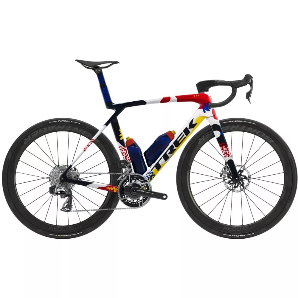 2026 Trek Madone SLR 9 AXS Gen 8 Road Bike - Изображение #1, Объявление #1752585