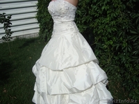 Красивое свадебное платье!!! - Изображение #2, Объявление #185602