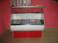 Продам витринный холодильник, столы, стулья - Изображение #1, Объявление #207902