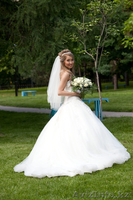 продаю очаровательное сваденое платье - Изображение #2, Объявление #287003
