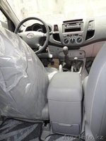 TOYOTA Hilux 2011 - 2.7 PETROL BASIC - Изображение #1, Объявление #352944