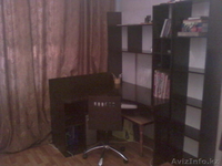 Продам учебный уголок с креслом, стеллаж и стенку - Изображение #2, Объявление #719377