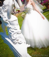 Продам изысканное свадебное платье цвета айвори - Изображение #2, Объявление #737715