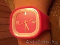 Часы «Jelly Watch» с разноцветными силиконовыми ремешками - Изображение #5, Объявление #932999
