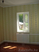  Продам 4-х комнатный дом.земля 15,3 м2. п. Панфилова 16 км от города .   - Изображение #3, Объявление #942112