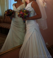 НЕДОРОГО продам итальянское свадебное платье - Изображение #1, Объявление #956903