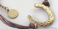 Браслеты и цепочки с подвесками"подковкой" символом Наступающего года Лошади - Изображение #8, Объявление #1005243