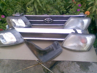 Toyota Caldina повторитель левый, правый поворотник, накладка порога правая - Изображение #1, Объявление #1115302