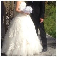 Продам красивое свадебное платье недорого + подарок - Изображение #1, Объявление #1126550