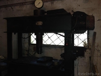 Продажа двух стоечного гидравлического пресса б/у - Изображение #1, Объявление #1123508