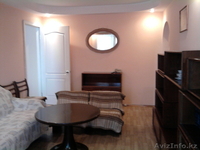 Сдам 2х комнатную комнату посуточно - Изображение #1, Объявление #1171376