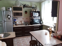  Продается 3-х комнатная с мебелью . Срочно(переезд). Владивосток - Изображение #1, Объявление #1203378