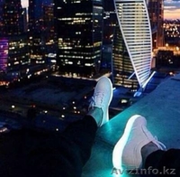 Светящиеся кросовки - Изображение #2, Объявление #1488448