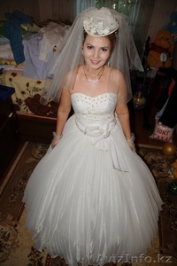 шикарное свадебное платье из Москвы - Изображение #1, Объявление #317058