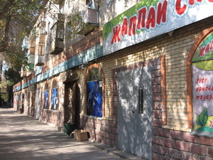 Действующие магазины, кафе + летнее кафе в центре Караганды - Изображение #2, Объявление #291718
