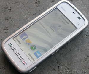 продам б\у (оригинал) Nokia 5230 White - Изображение #1, Объявление #468625