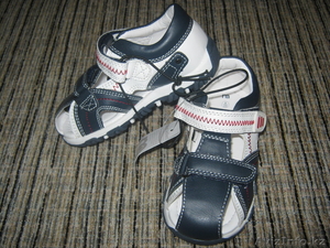 Продам сандали и макасы на мальчика р.23(6)mothercare - Изображение #2, Объявление #653305