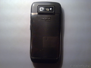 Продается телефон Nokia E71 смартфон (б.у. оригинал) - Изображение #3, Объявление #676125