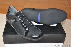 мужская обувь от итальянского бренда Moschino - Изображение #2, Объявление #742587
