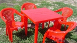 Аренда пластиковых столов и стульев. - Изображение #1, Объявление #939708