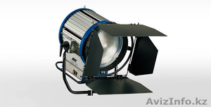 Осветительный прибор ARRI Compact 6000 б/у - Изображение #1, Объявление #957124
