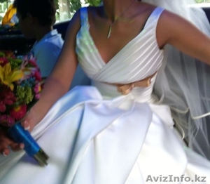 НЕДОРОГО продам итальянское свадебное платье - Изображение #3, Объявление #956903