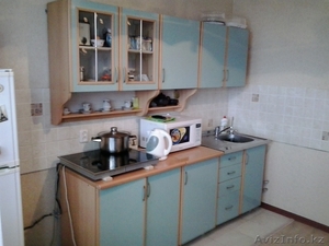 Симпатичный кухонный гарнитур