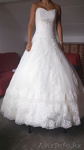 срочно продам шикарное счастливое свадебное платье - Изображение #1, Объявление #1140671