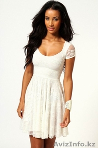 Белое Кружевное платье с рукавом размер M,XL - Изображение #1, Объявление #1142581