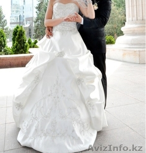 СРОЧНО! Продам Свадебное Платье модель "Монализа"(ИТАЛИЯ) - Изображение #2, Объявление #1238254